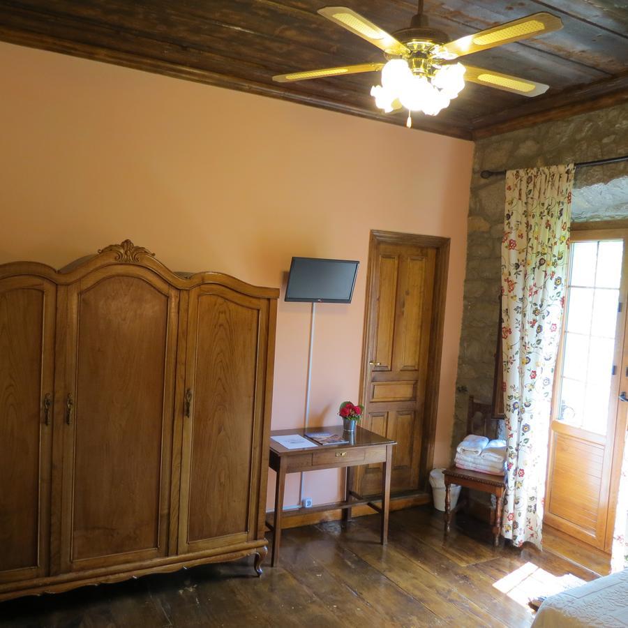 Agroturismo La Casona de Belmonte Ovinana  Exterior foto